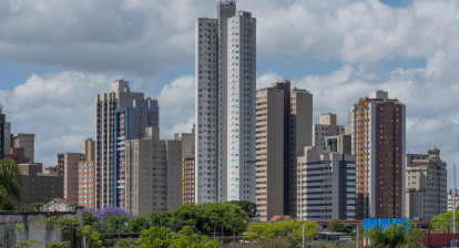 Curitiba Skyline Parana scaled